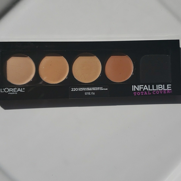 L'Oreal Infallible Total Cover Contour Kit NEW - Picture 1 of 5